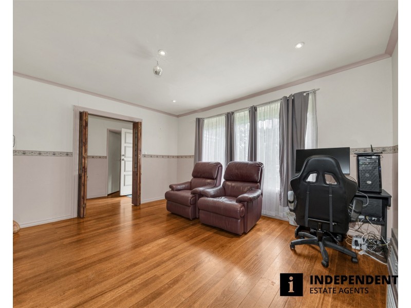 20 Helen Road, Ferntree Gully VIC 3156