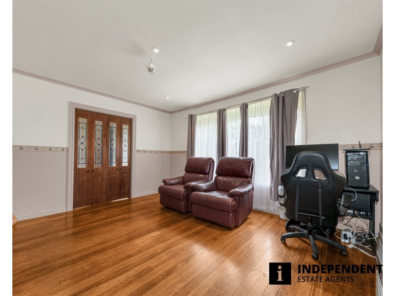 20 Helen Road, Ferntree Gully VIC 3156
