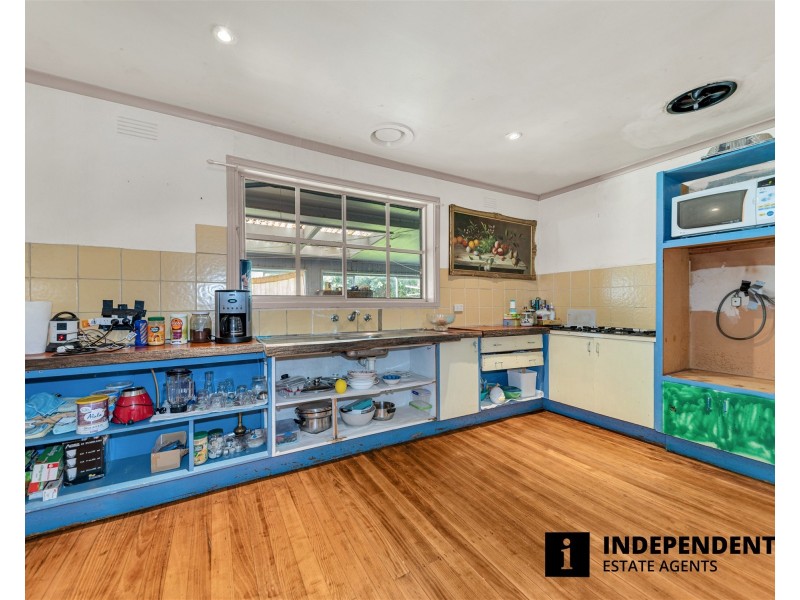 20 Helen Road, Ferntree Gully VIC 3156