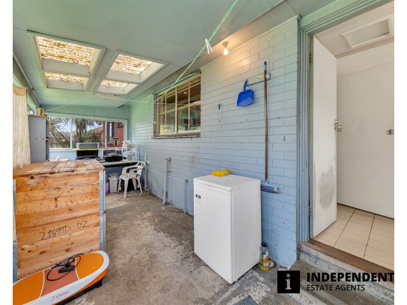 20 Helen Road, Ferntree Gully VIC 3156