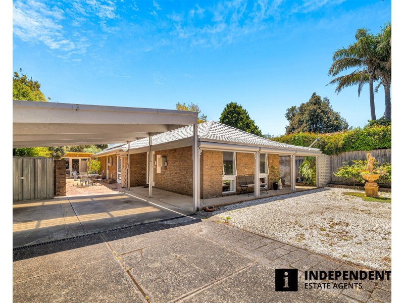 61 Robinsons Road, Frankston VIC 3199