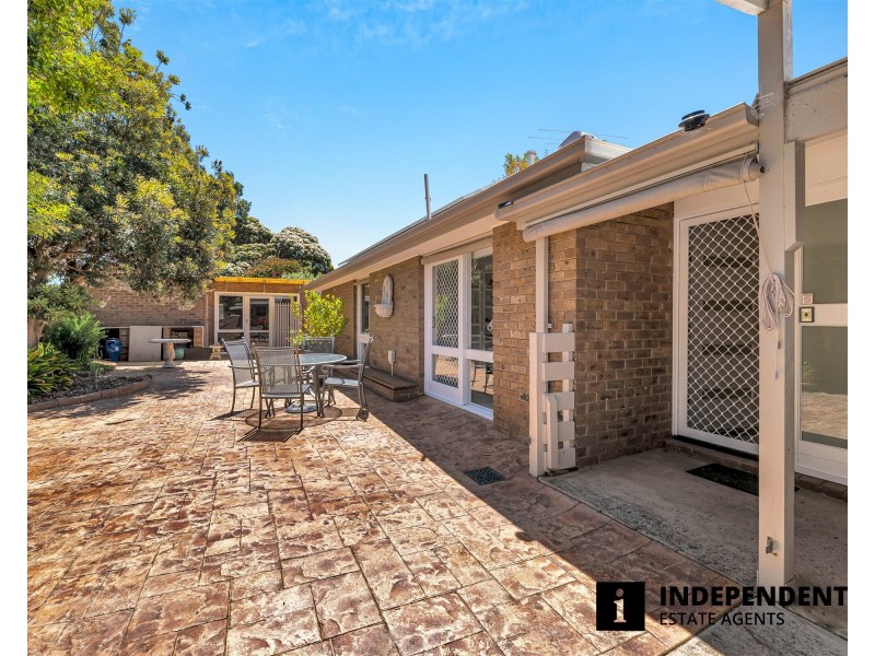 61 Robinsons Road, Frankston VIC 3199