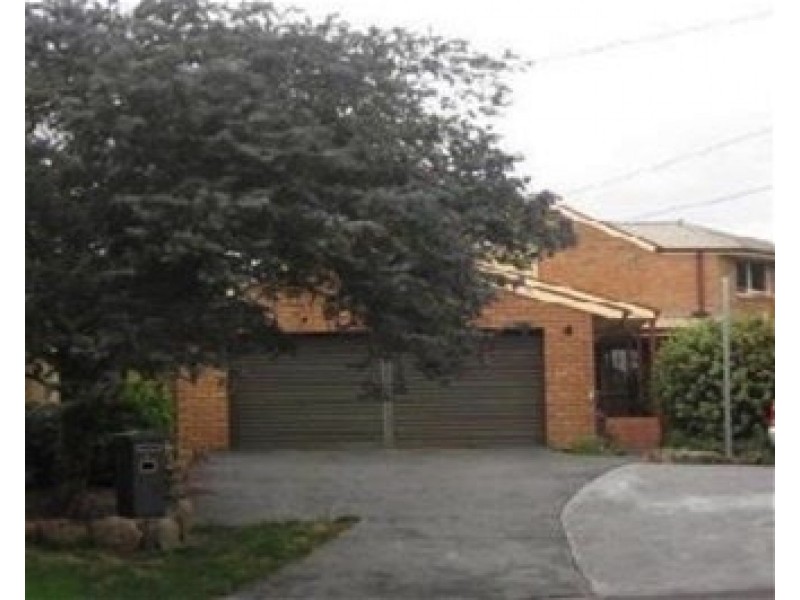 4 Olinda Place, Frankston VIC 3199