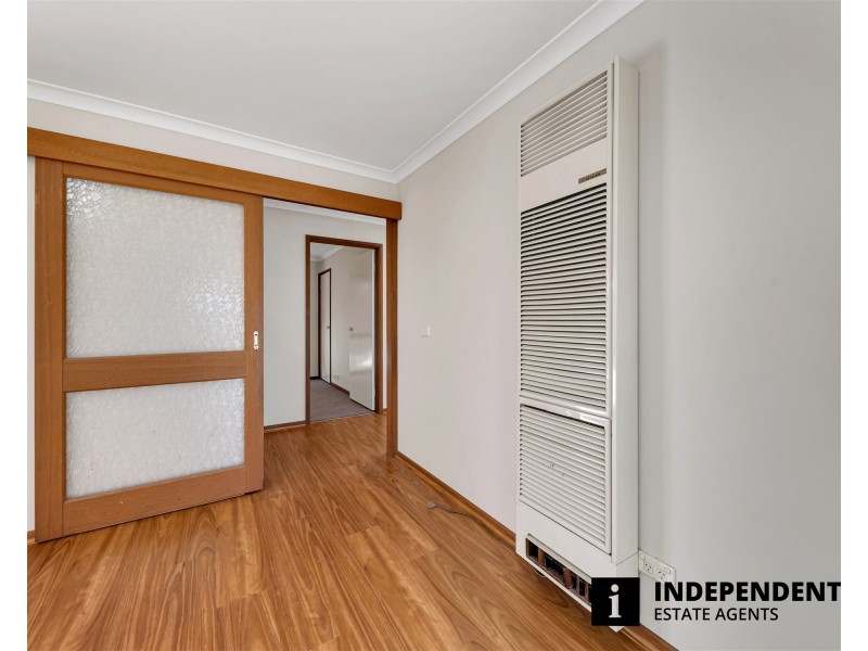 9 Dean Court, Cranbourne West VIC 3977