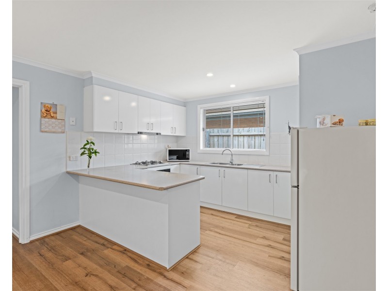 45 Raisell Road, Cranbourne West VIC 3977