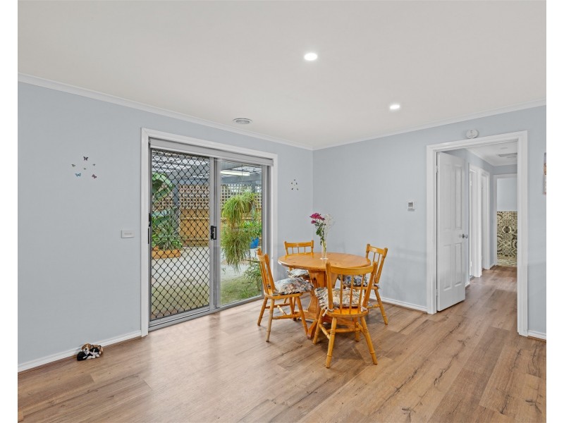 45 Raisell Road, Cranbourne West VIC 3977