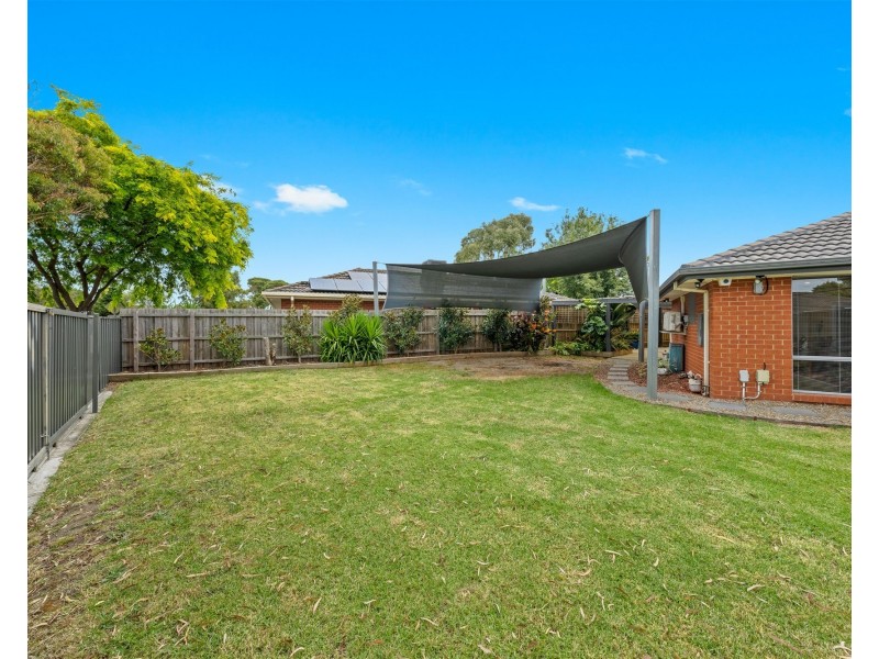 45 Raisell Road, Cranbourne West VIC 3977