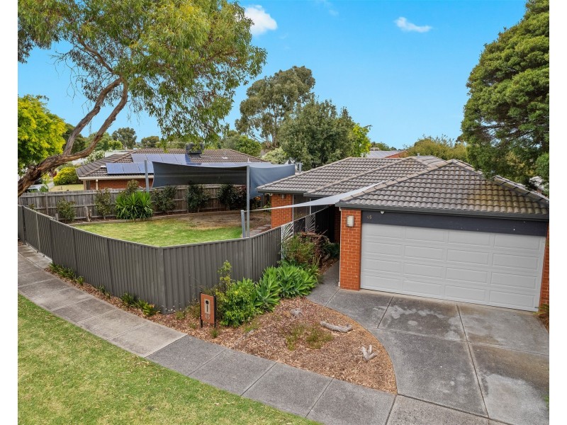 45 Raisell Road, Cranbourne West VIC 3977