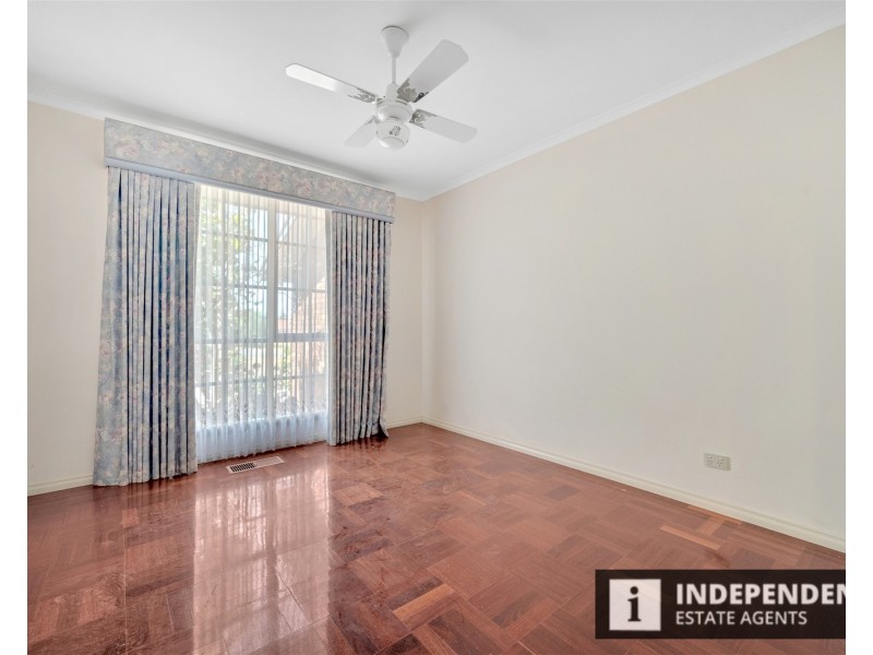 12a Springbank Way, Brookfield VIC 3338