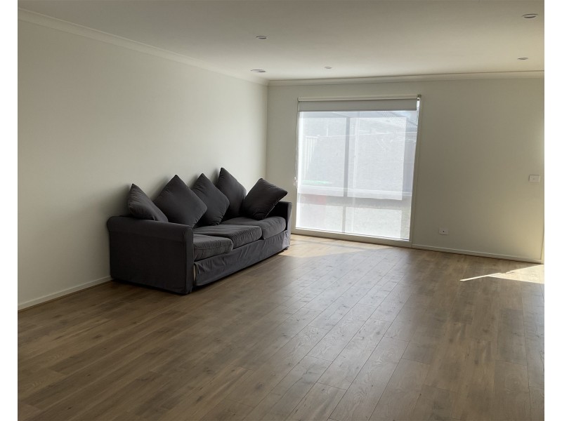 20 Alicante Street, Clyde VIC 3978