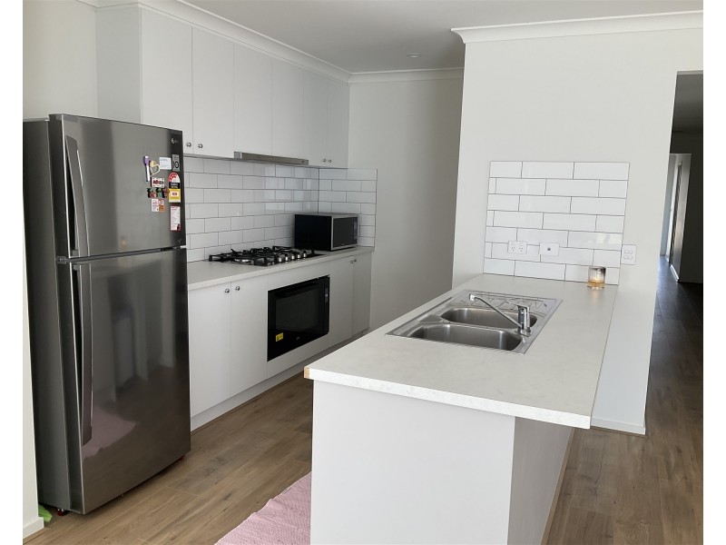 20 Alicante Street, Clyde VIC 3978