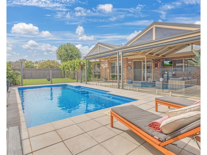 7 Murphy Way, Echuca VIC 3564