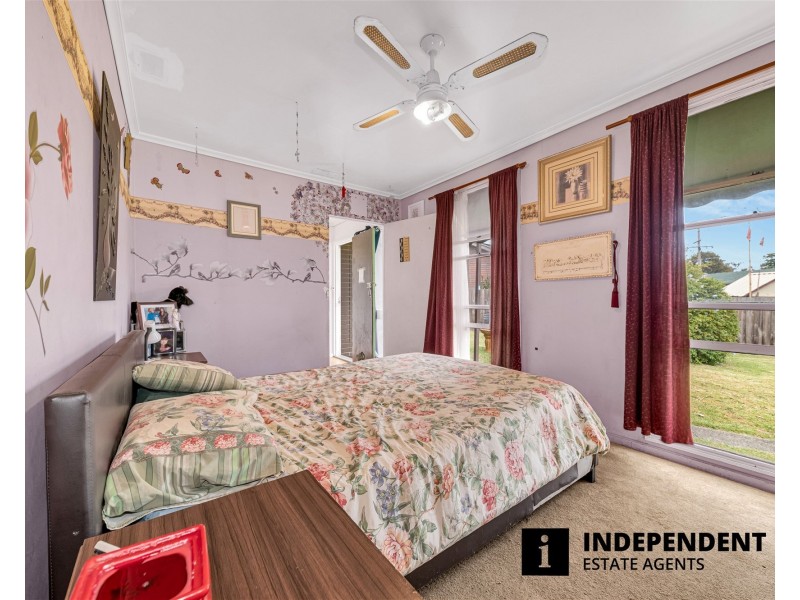 26 Valerie Drive, Cranbourne VIC 3977