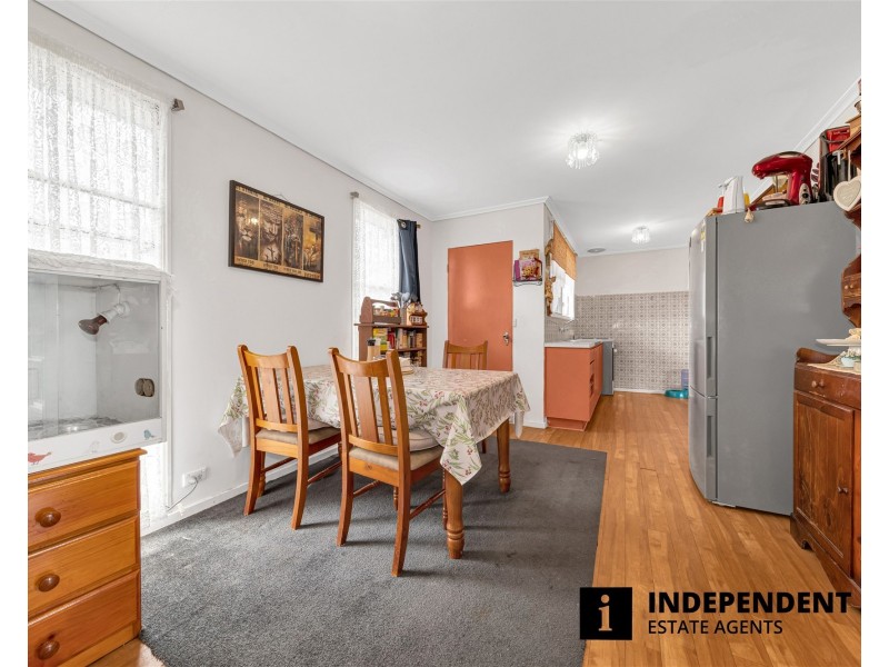 26 Valerie Drive, Cranbourne VIC 3977