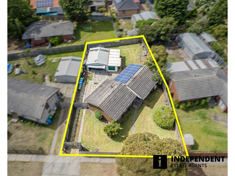 26 Valerie Drive, Cranbourne VIC 3977