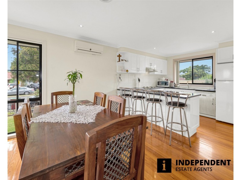 38 Jeffrey Street, Hampton Park VIC 3976
