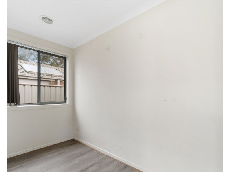 262 Clarkes road, Brookfield VIC 3338