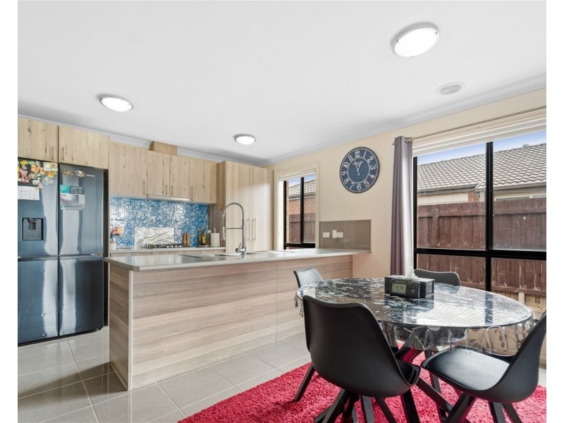 133 James Melrose Drive, Brookfield VIC 3338