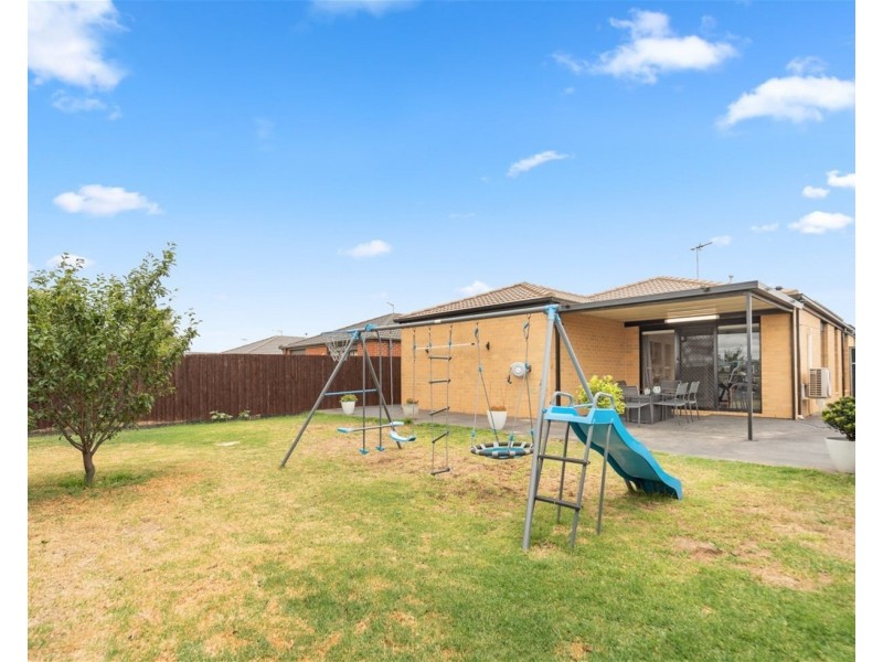 133 James Melrose Drive, Brookfield VIC 3338