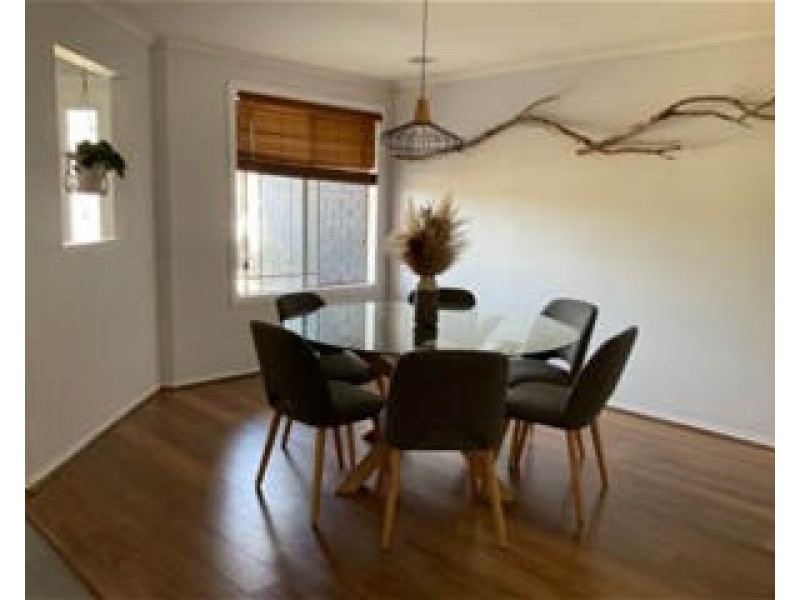 12 Montdami Way, Carrum Downs VIC 3201