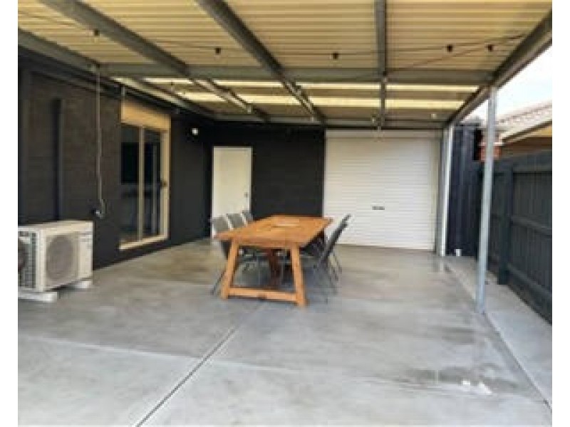 12 Montdami Way, Carrum Downs VIC 3201