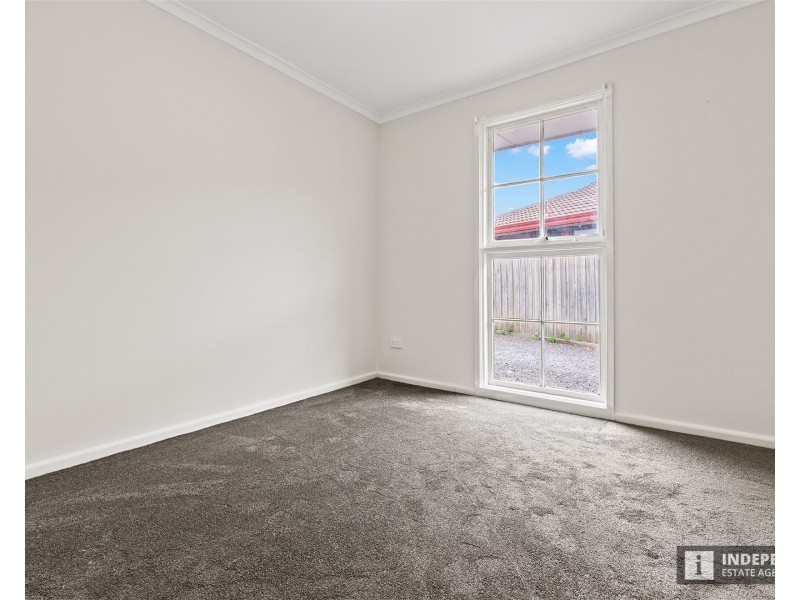 96 Station road, Melton South VIC 3338