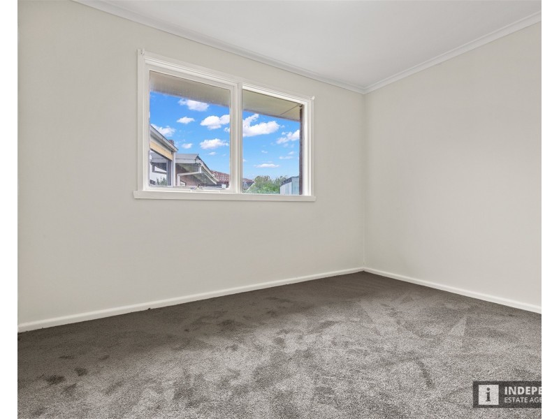 96 Station road, Melton South VIC 3338