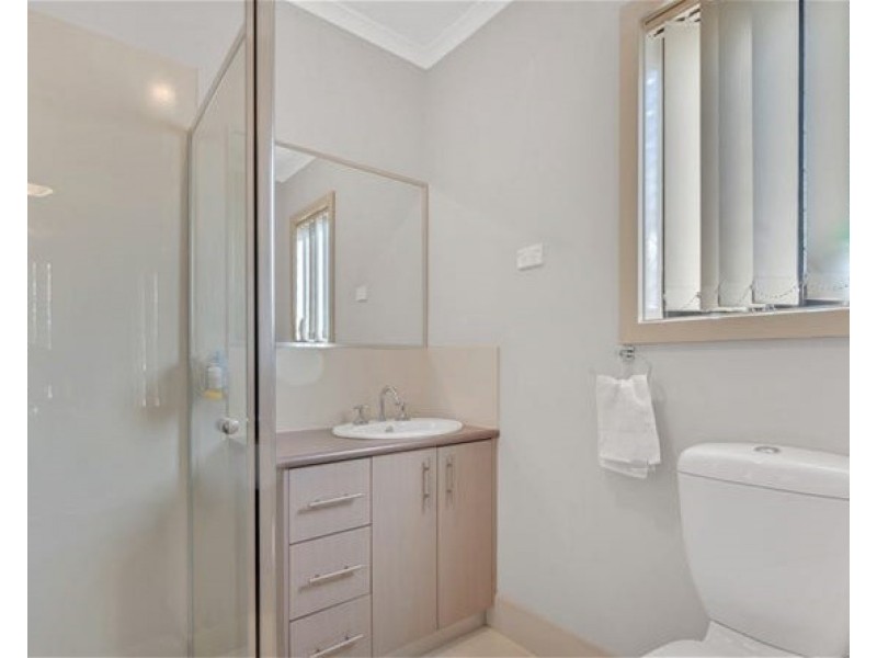 17 Black Knight Way, Kurunjang VIC 3337