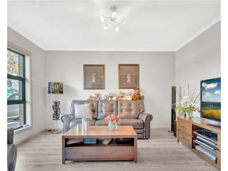 17 Black Knight Way, Kurunjang VIC 3337