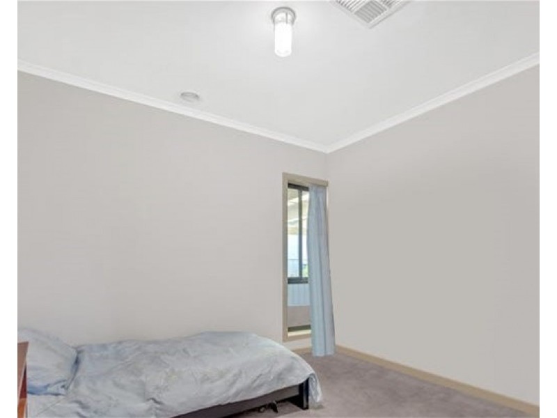 17 Black Knight Way, Kurunjang VIC 3337