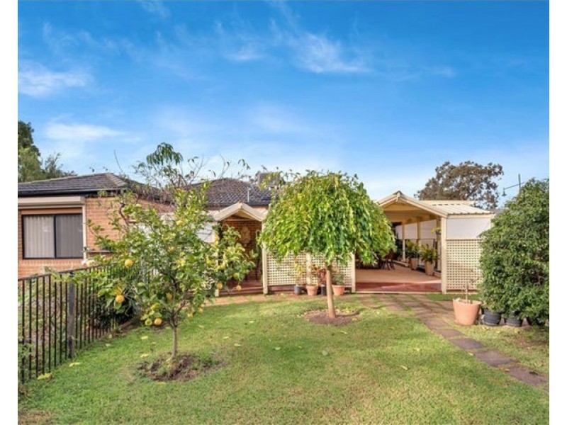 17 Black Knight Way, Kurunjang VIC 3337