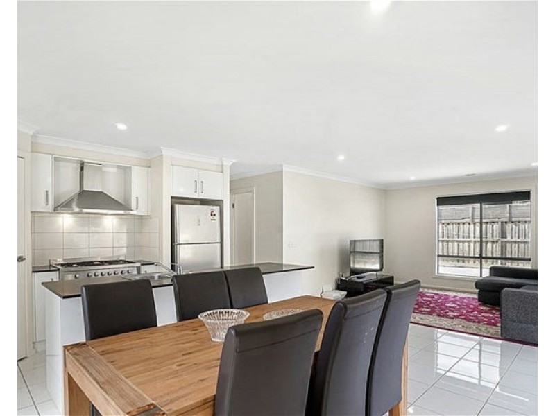 45  Nantha Way, Brookfield VIC 3338