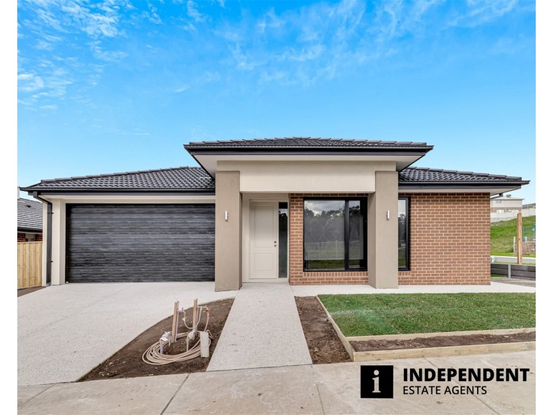 62 Duncombe Avenue, Officer VIC 3809