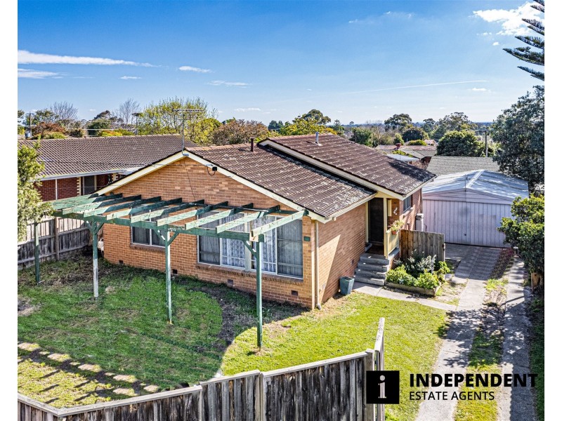 7 Whitewood Street, Frankston North VIC 3200