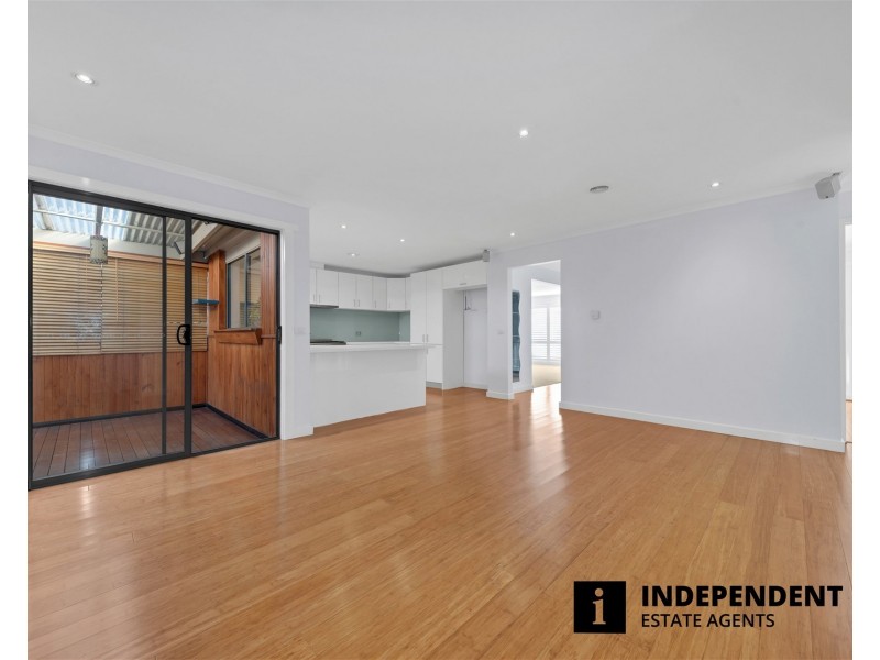 11 Evergreen Court, Cranbourne North VIC 3977