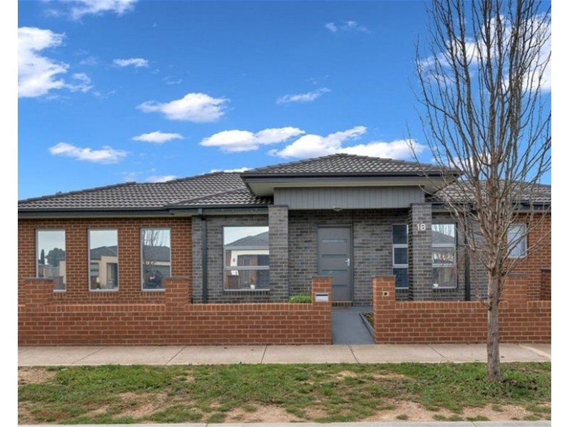 18 Lam Way, Brookfield VIC 3338
