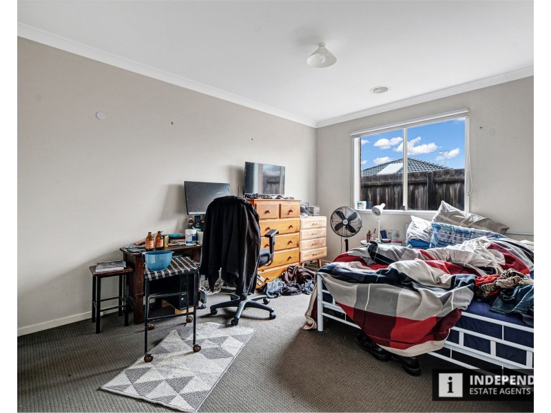 3 Toogoolawah Drive, Melton South VIC 3338