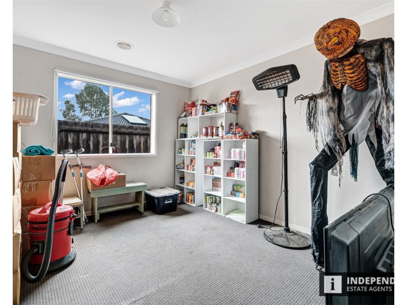3 Toogoolawah Drive, Melton South VIC 3338