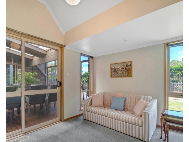 13 kororoit Court, Kurunjang VIC 3337