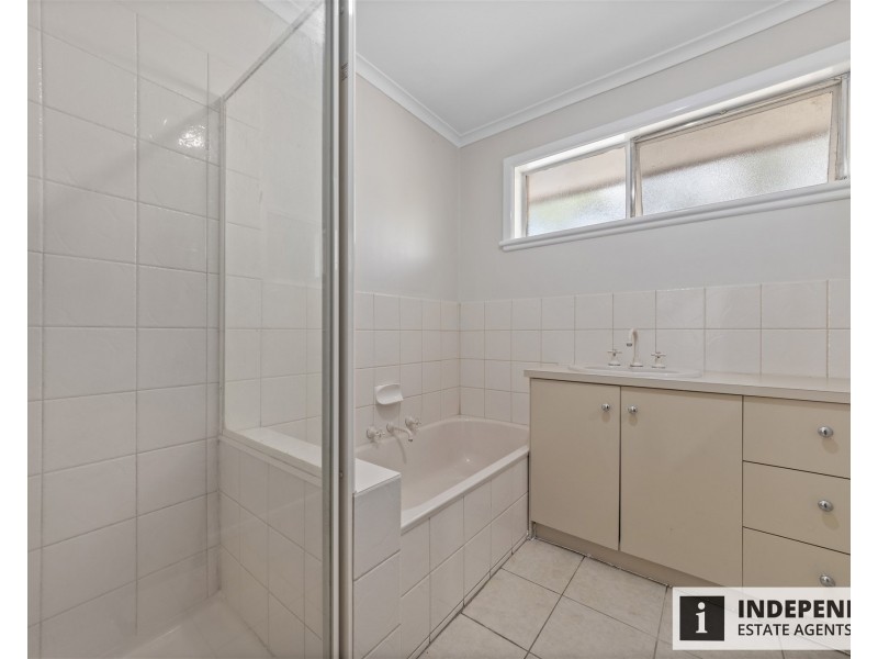 29 Glenfern Road, Ferntree Gully VIC 3156
