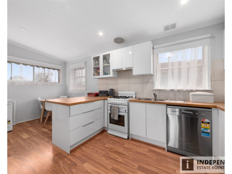 1/11 Bouvardia Crescent, Frankston North VIC 3200