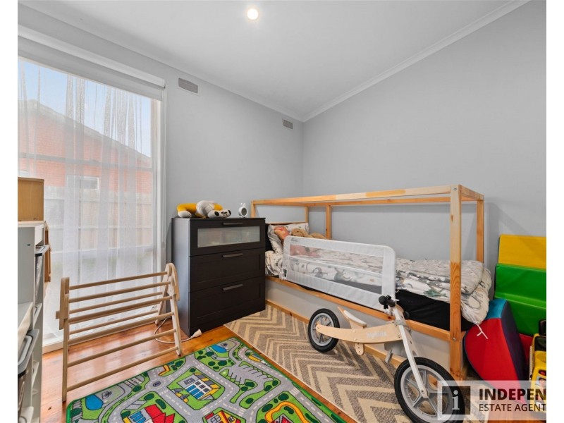 1/11 Bouvardia Crescent, Frankston North VIC 3200