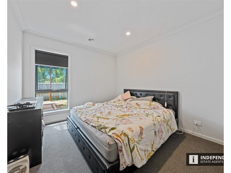 59 Athletic Circuit, Clyde VIC 3978