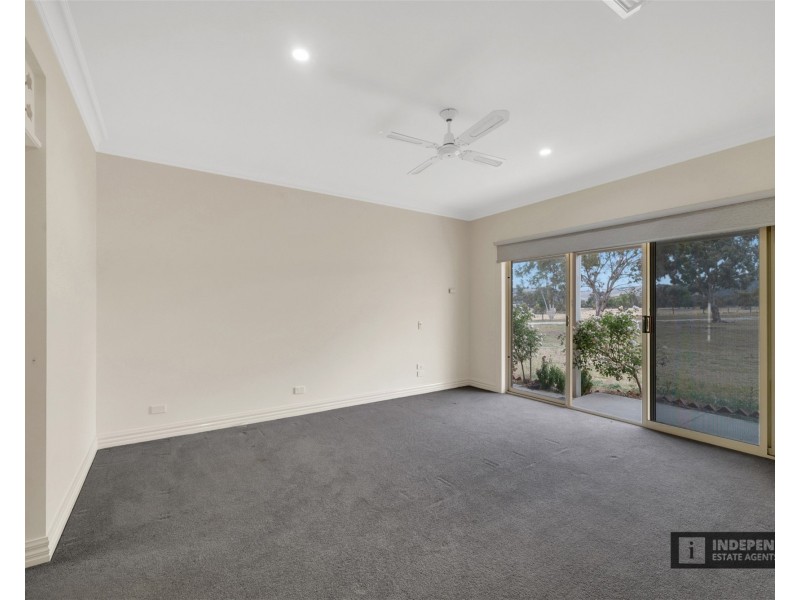 88 Camerons Road, Bacchus Marsh VIC 3340