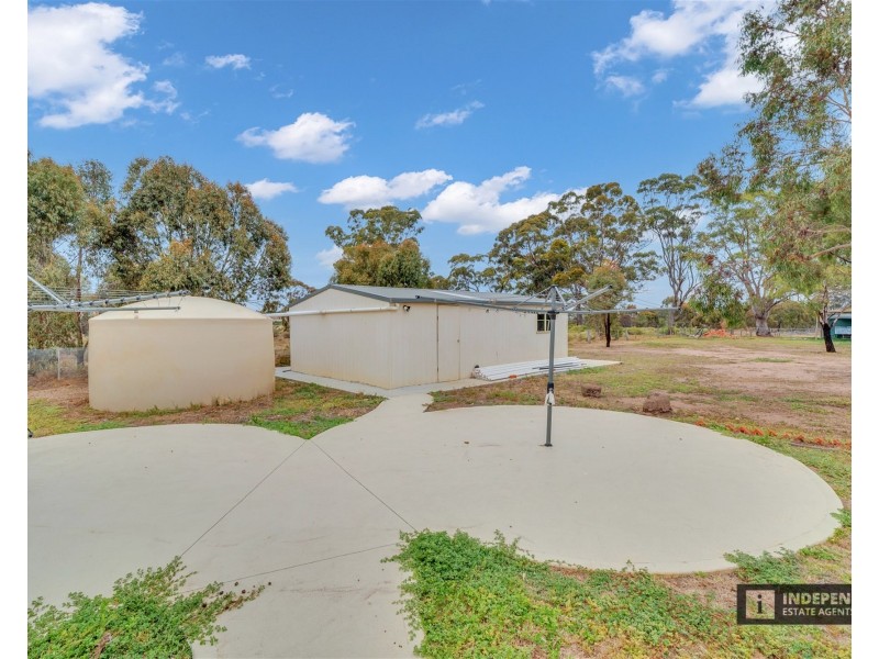 88 Camerons Road, Bacchus Marsh VIC 3340