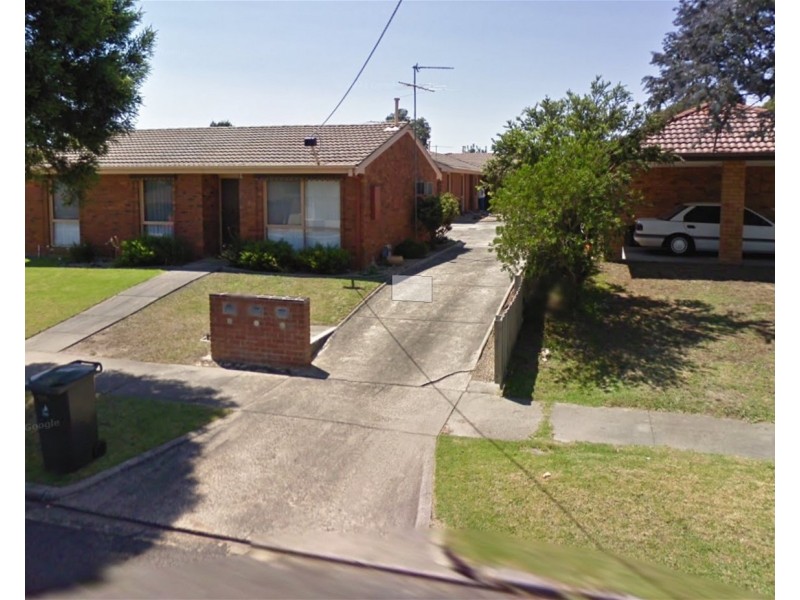 3/19  Randall Crescent, Moe VIC 3825