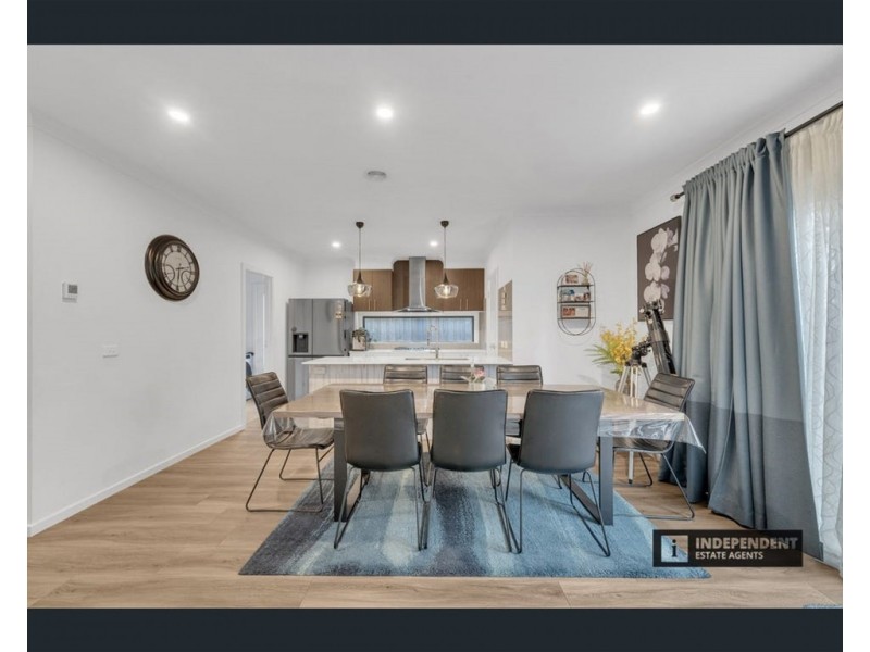 49 Beckworth Blvd, Tarneit VIC 3029