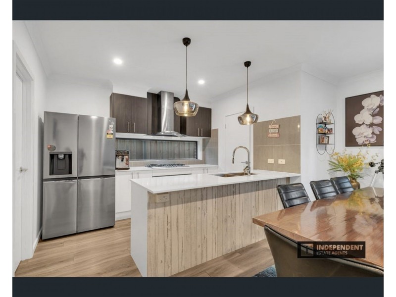 49 Beckworth Blvd, Tarneit VIC 3029