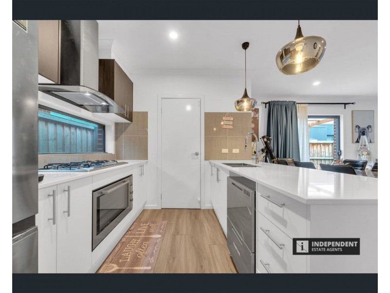 49 Beckworth Blvd, Tarneit VIC 3029