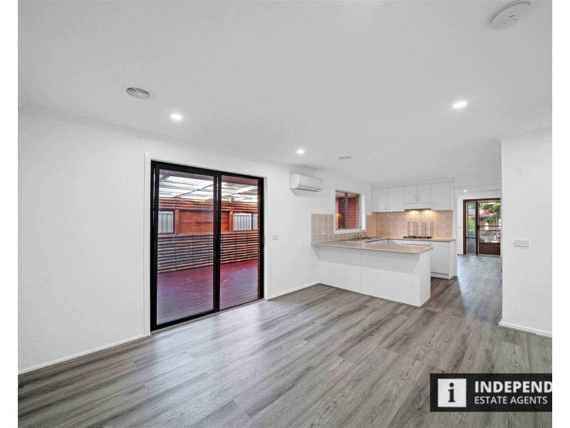 14 Woodlea Crescent, Craigieburn VIC 3064